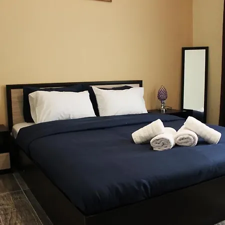 Globy Seaview Apartment *